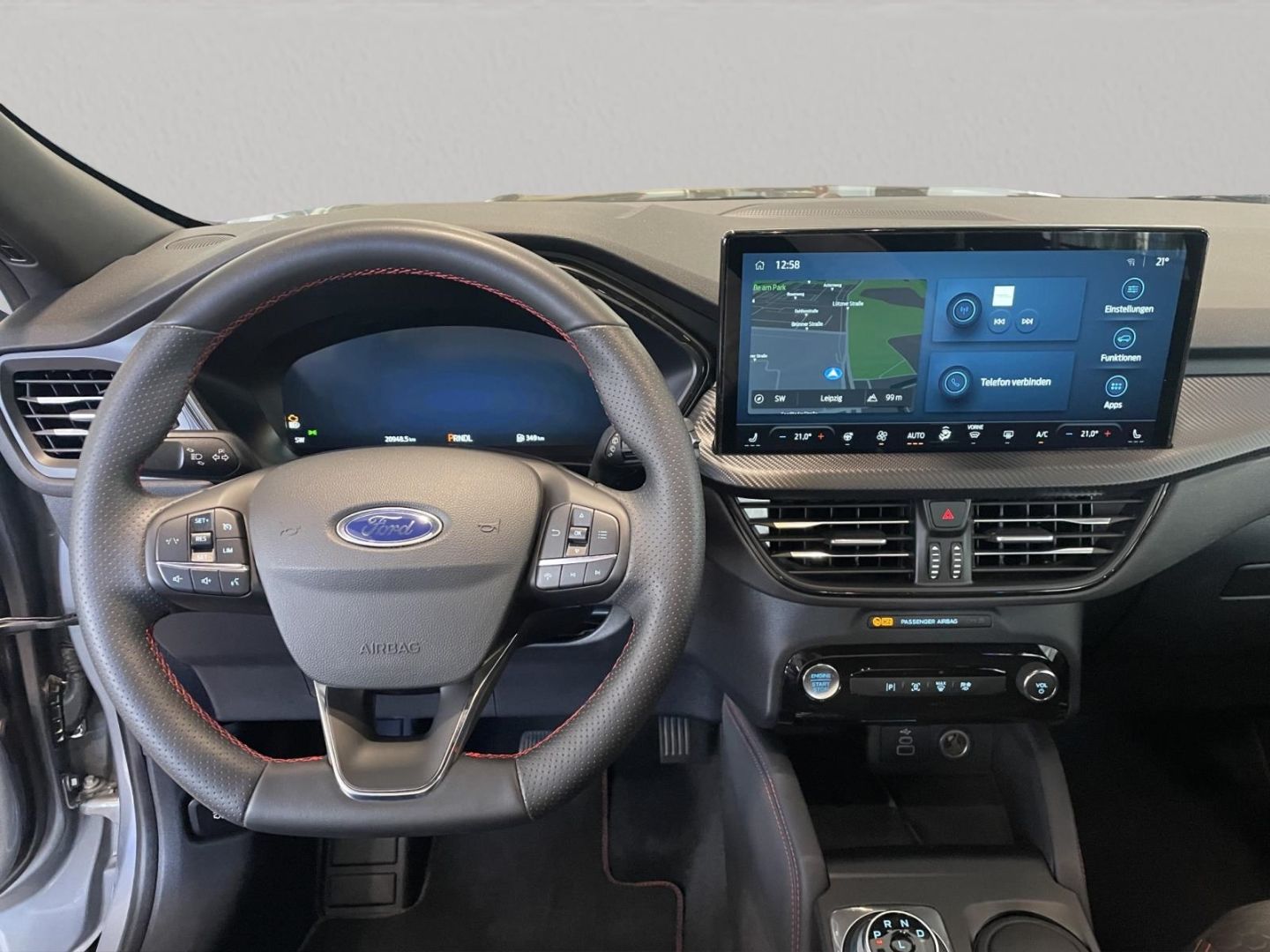 Fahrzeugabbildung Ford Kuga Hybrid ST-Line WINTERPAKET Navi LED Tempoma