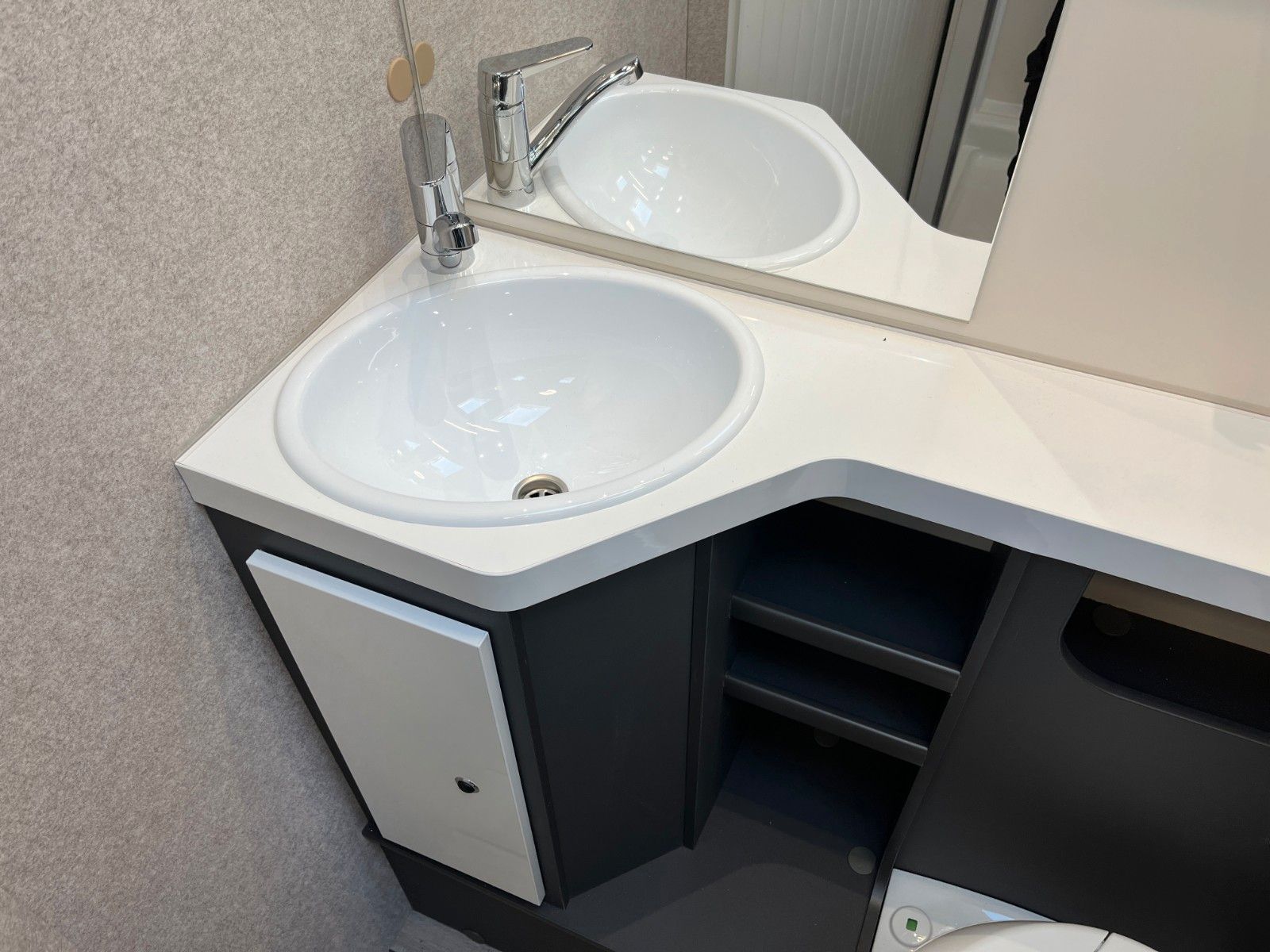 Fahrzeugabbildung Forster T 699 LF *Modell 26*Winterpaket*RFK*