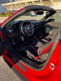 صورة 8 لـ 2020 Ferrari 488 PISTA