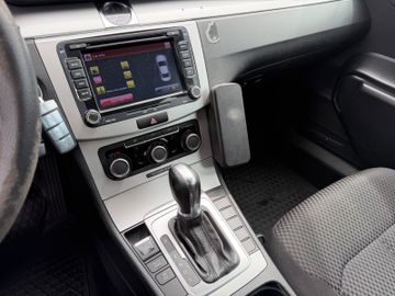 Volkswagen Passat Variant - 11