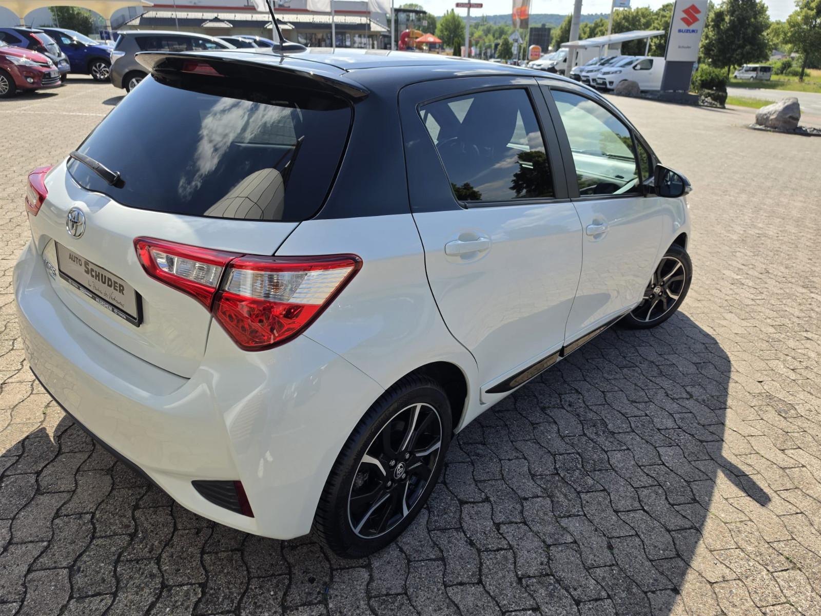 Toyota Yaris Style Selection