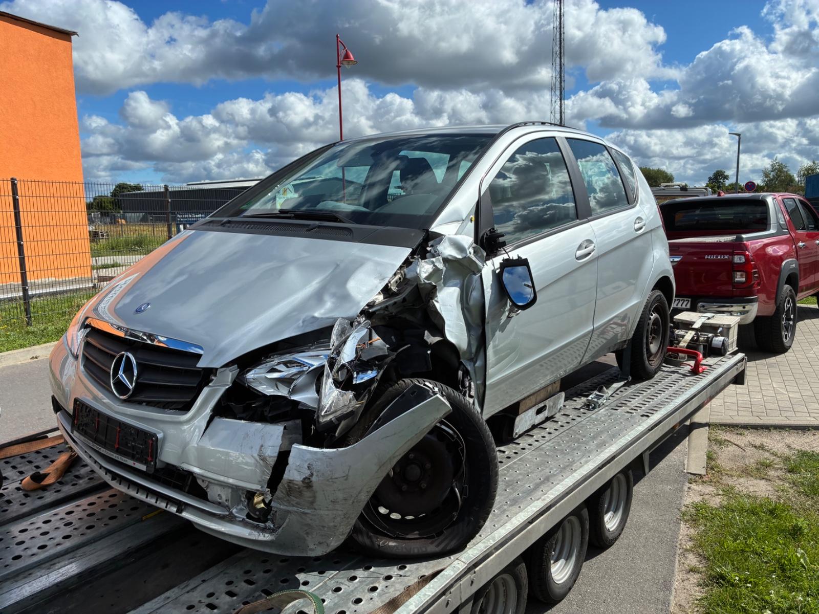 Mercedes-Benz A 160 A A 160 5-türig