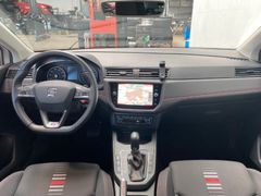 Fahrzeugabbildung Seat Ibiza 1.0 TSI FR DSG LED Navi PDC SHZ 18" 1.Hd