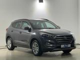Hyundai TUCSON Pano Navi AHK Kamera - Hyundai Gebrauchtwagen von 2017