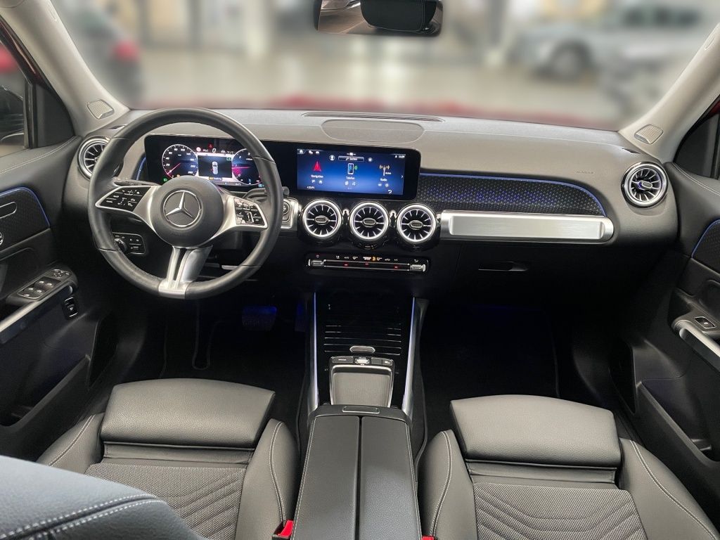 Fahrzeugabbildung Mercedes-Benz GLB 220 d 4M Night ACC AHK Totwi. Memory LED SHZ