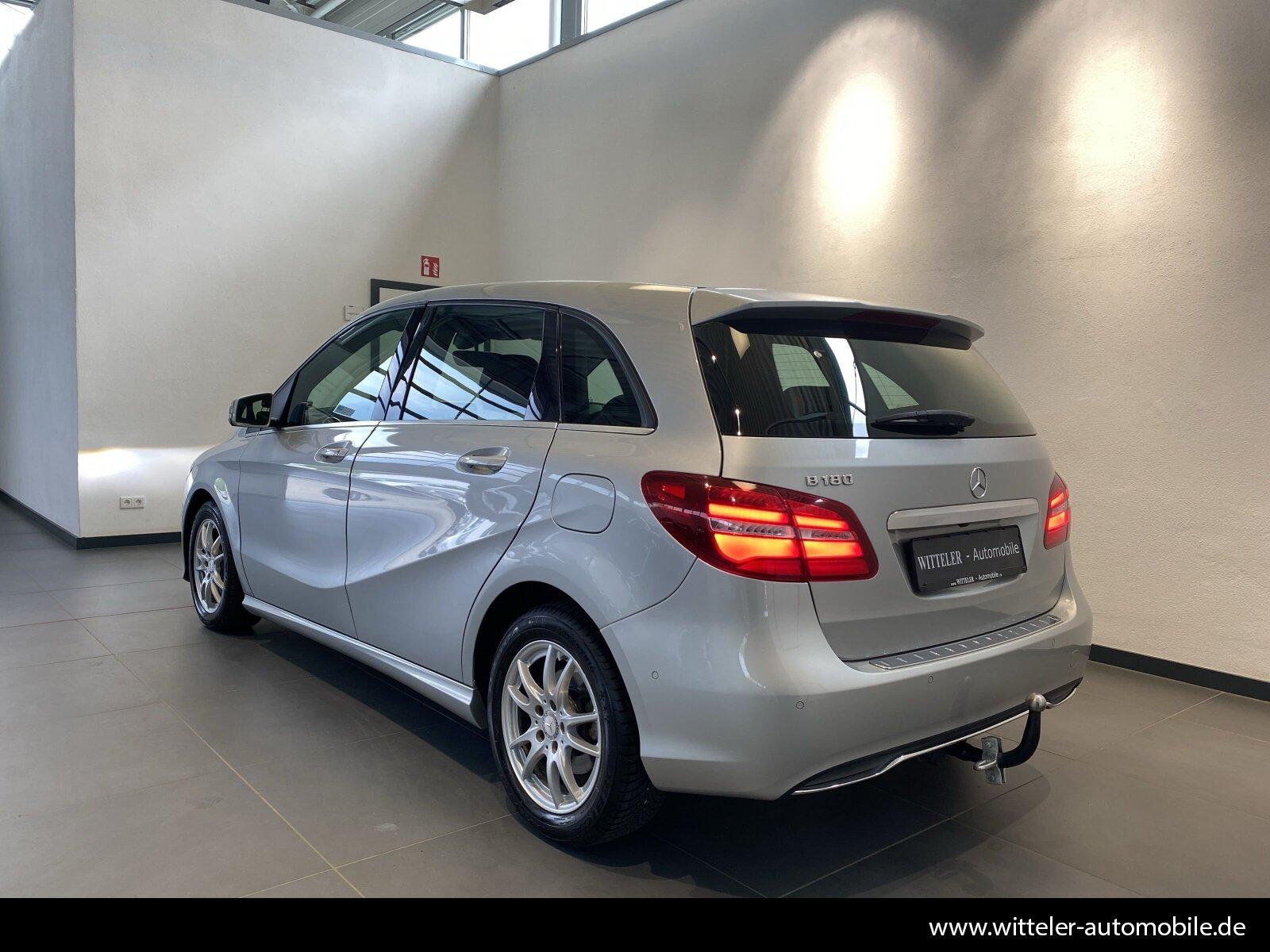 Mercedes-Benz B 180 Style Kamera/LED/SHZ/AHK/Tempomat/Sitzkomf