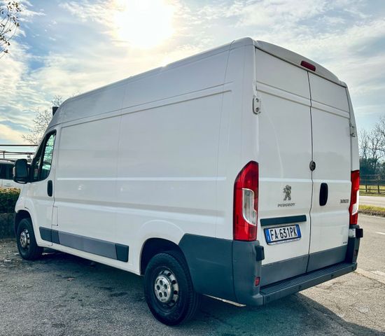 Peugeot Boxer 2.2 HDi/130CV 2015 passo medio