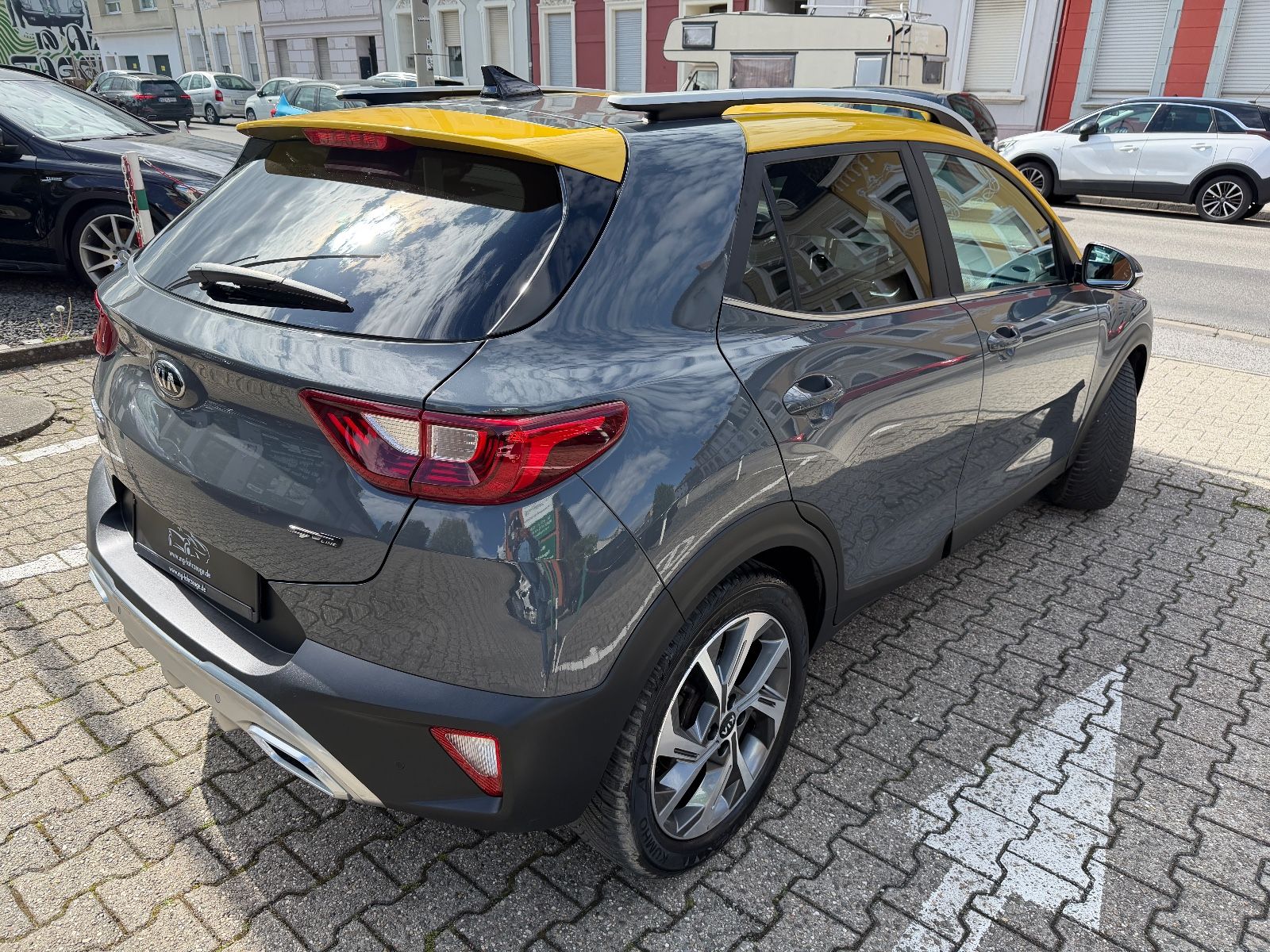 Fahrzeugabbildung Kia Stonic GT-Line MILD HYBRID NAVI KAMERA LED