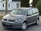 Volkswagen Touran Trendline*7 SITZER*TÜV NEU*SERVICE NEU* - gebrauchte VW Touran aus dem Jahr 2011