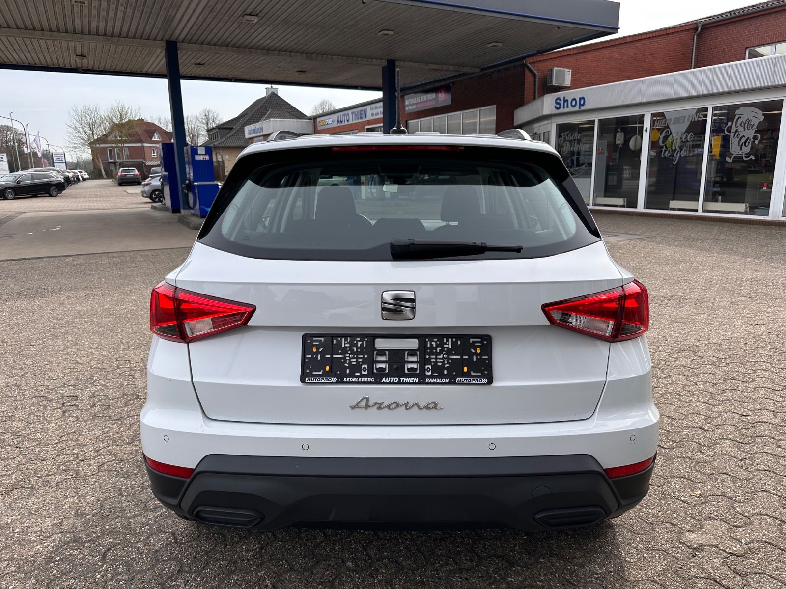 Fahrzeugabbildung SEAT Arona Style 1.0 TSI DSG LED/APP/PDC/GRA