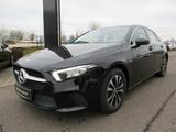 Mercedes-Benz A 180 Progressive 7G LED Navi Ambi CarPlay Spur - Mercedes-Benz A 180: Automatik
