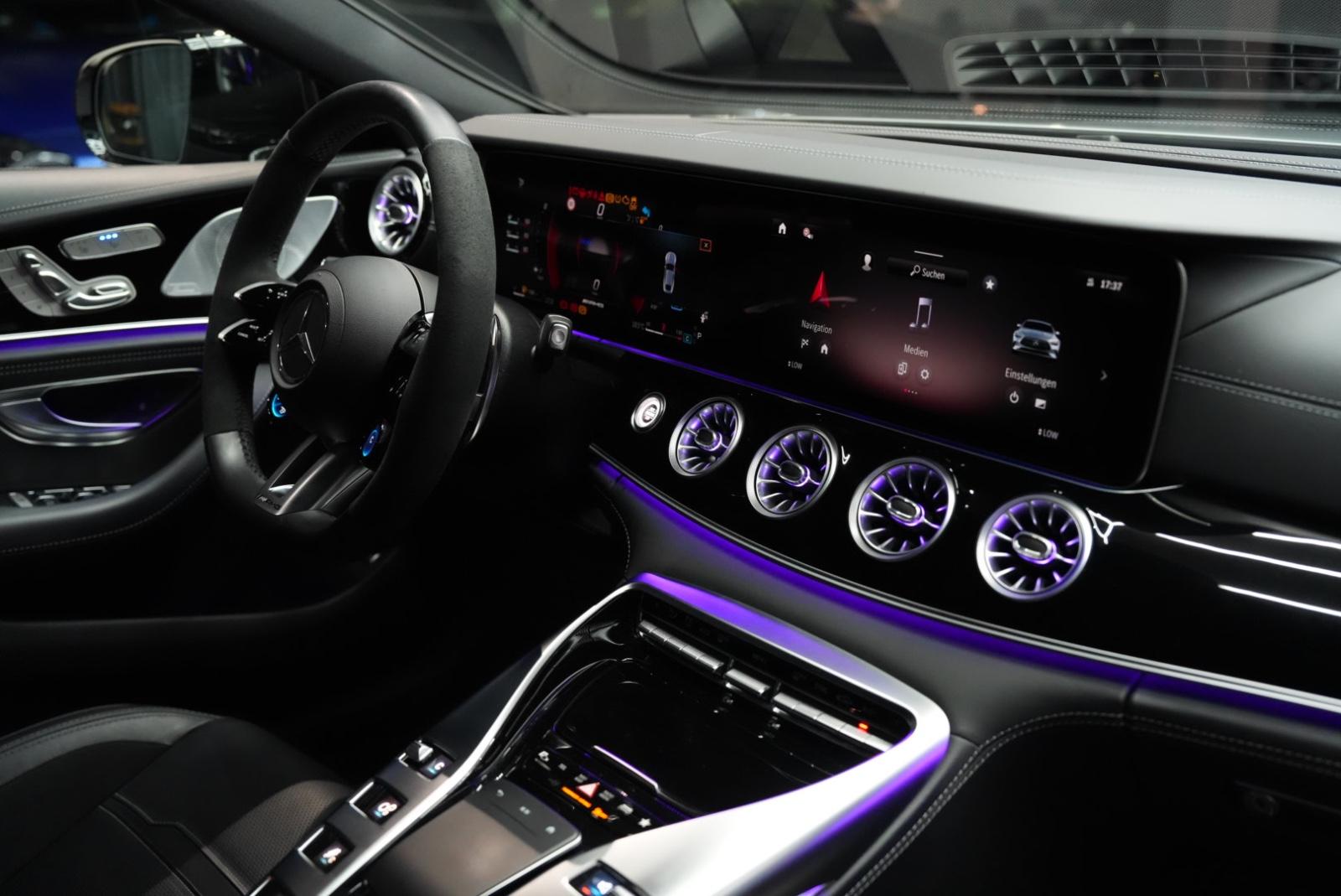 Mercedes-Benz AMG GT 63 S 4M*SITZKLIMA*360*PANO*HU*MEMORY*NIGH