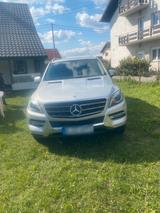 Mercedes-Benz Mercedes, ML, 250 Bluetec 4matic - Mercedes-Benz 250 in Berlin