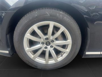 Audi A8 - 7