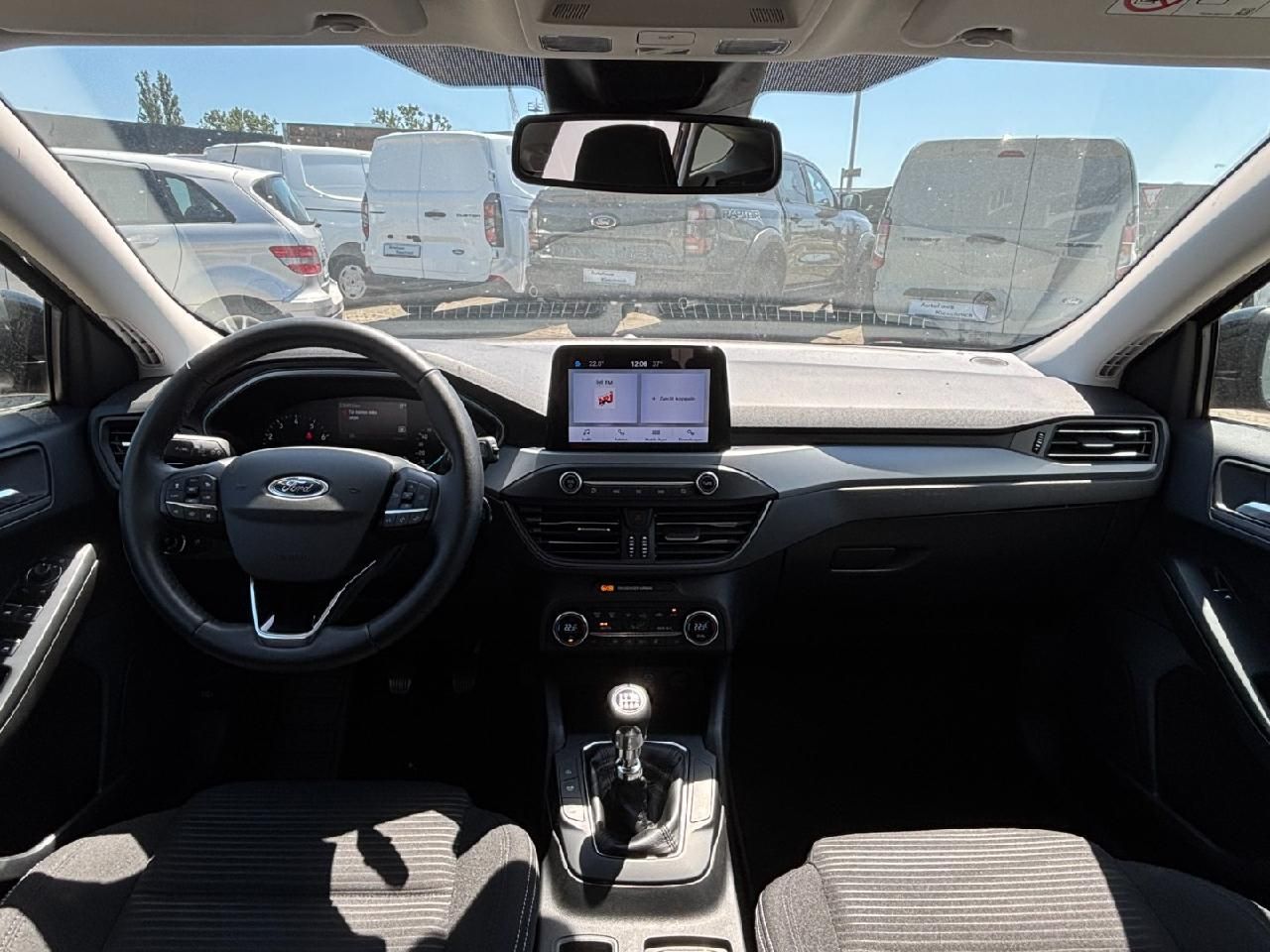 Fahrzeugabbildung Ford Focus Turnier Titanium