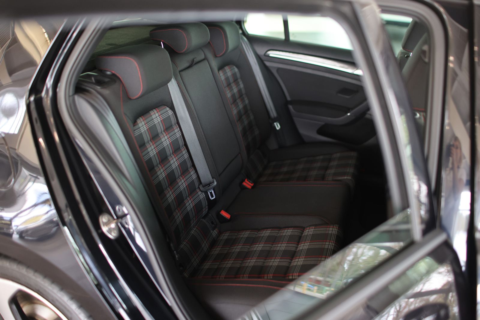 Volkswagen Golf VII 2,0 GTI BMT SCHALTER / 2. BESITZ foto 13