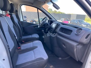 Opel Vivaro - 9