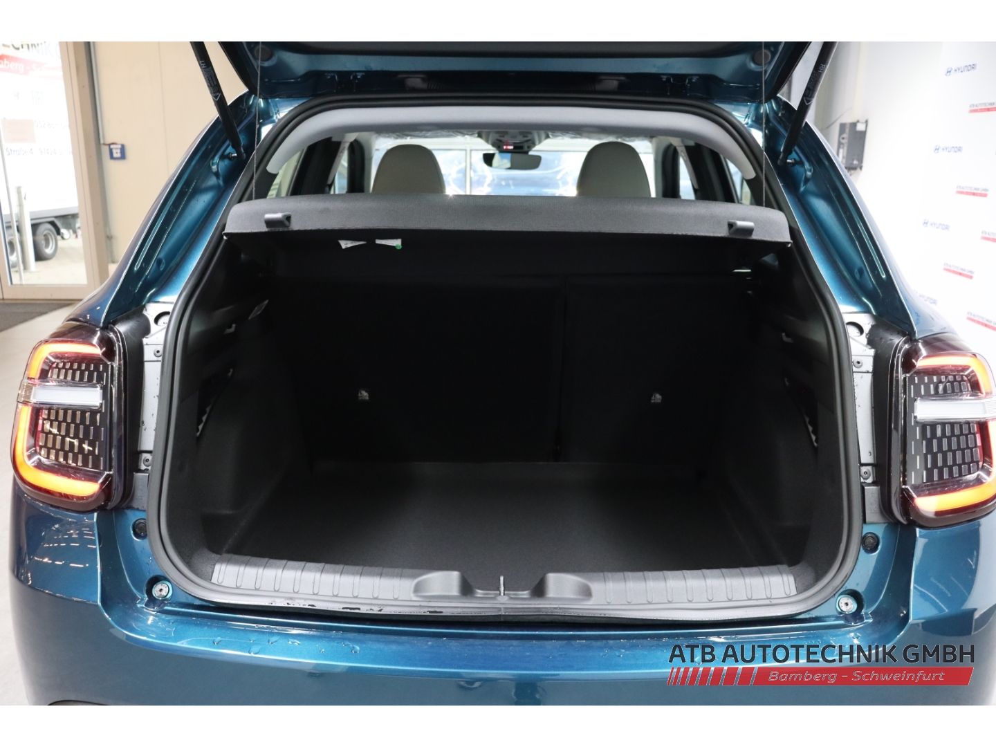 Fahrzeugabbildung Fiat 600 Hybrid 1,2 T3 74kW (100PS) Style-Paket