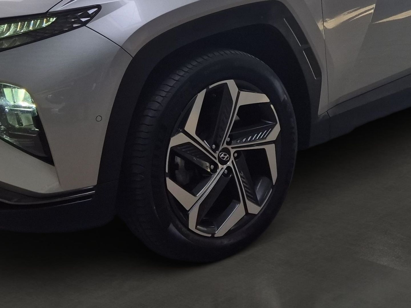 Fahrzeugabbildung Hyundai Tucson Prime Plug-In Hybrid 4WD Navi Leder Digit