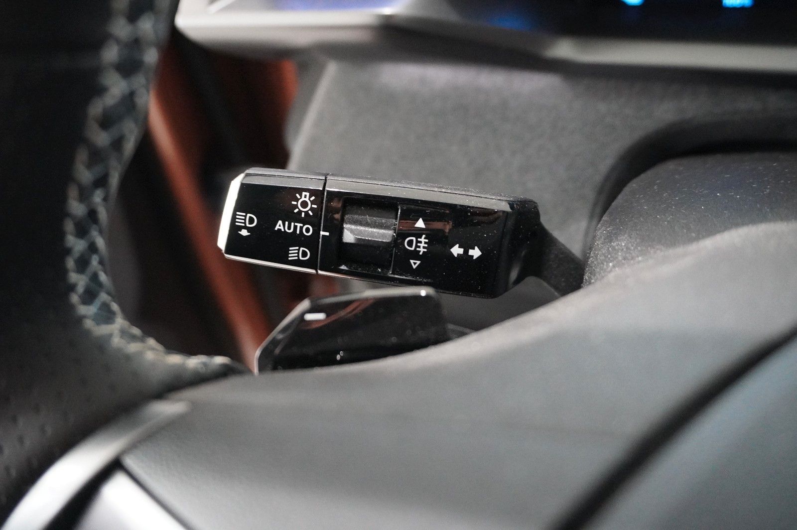 Fahrzeugabbildung Opel Grandland ELECTRIC GS SPORT 73KWH NAVI/360° /HUD