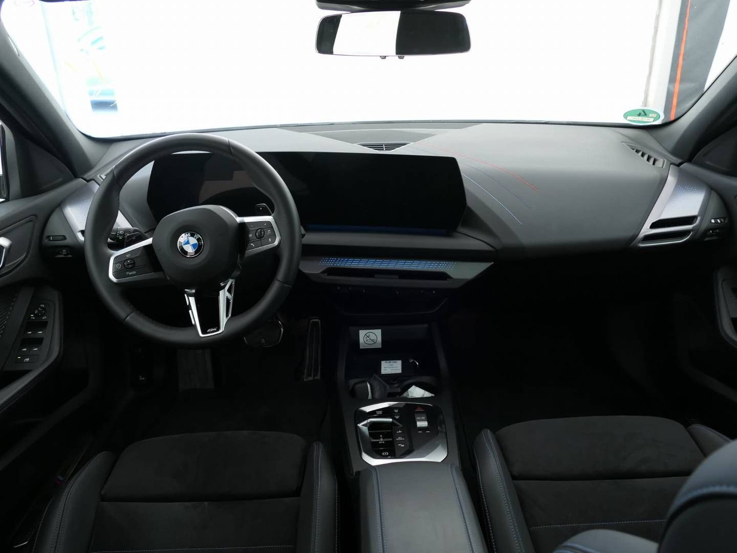 Fahrzeugabbildung BMW 118 d M Sport Pano Ambiente LED Kamera Alcantara