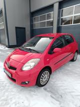 Toyota Yaris 1,0-l-VVT-i - KLIMA ALU FELGEN  - Toyota Yaris Gebrauchtwagen in Freiburg