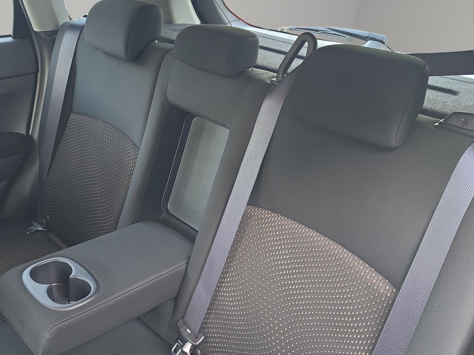 Fahrzeugabbildung Mitsubishi ASX Plus 4WD ALLRAD AUS 1.HAND AHK KAMERA