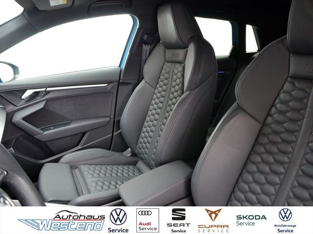 Fahrzeugabbildung Audi RS3 Sportback 2.5l TFSI 294kW qu. Matrix 280km/h