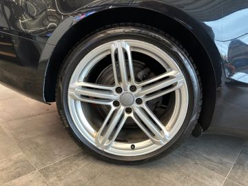 MYAUTOCENTER – Gebraucht- und Jahreswagen mit Werkstattservice in Pfaffenhofen Audi A5 Cabriolet 3.0 TDI *quattro*Vollleder*Xenon*