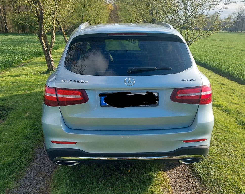 Mercedes-Benz GLC 250