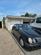Mercedes-Benz MB E 220 cdi Elegance - Mercedes-Benz E 220 aus 2000