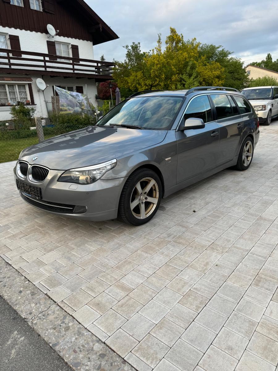 BMW 525 5 Touring 525d xDrive Panorama Dach