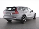 Volvo V60 Cross Country B4 AWD Plus+WINTERPAK+RFK+ - Volvo mit Diesel-Antrieb: Kombi