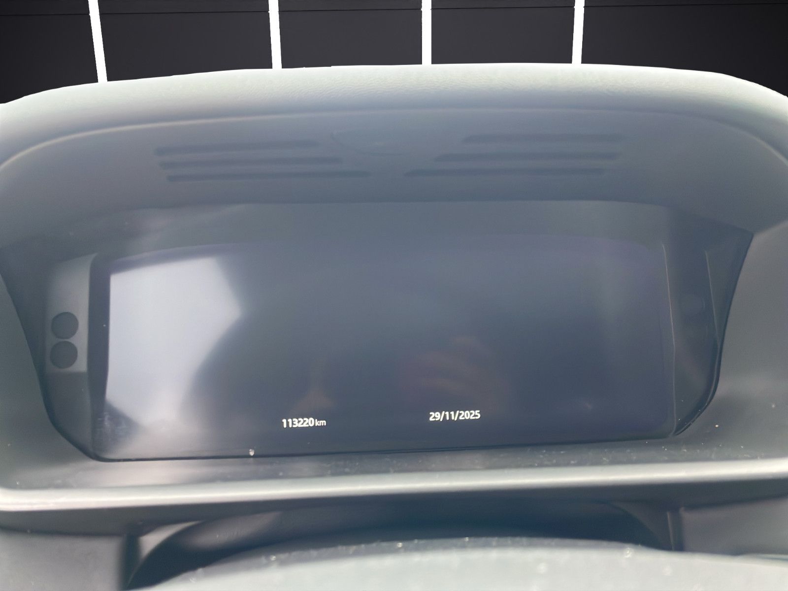 Fahrzeugabbildung Land Rover Discovery *Memory*Navi*Allrad*7Sitzer*Kamera*