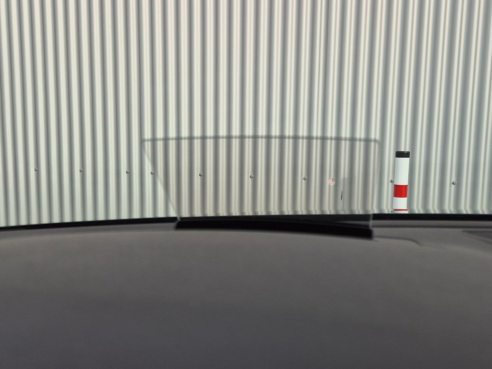 Fahrzeugabbildung Volkswagen PASSAT VAR. 2.0 TDI R-LINE 19" HUD KAM AHK PANO