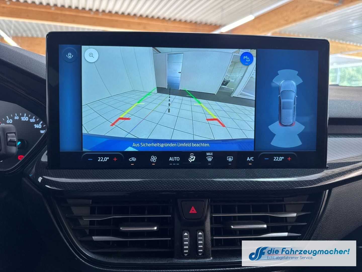 Fahrzeugabbildung Ford Focus Turnier ST-Line Sportpaket Navi Memory Sit
