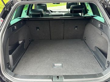 Volkswagen Passat Variant - 8