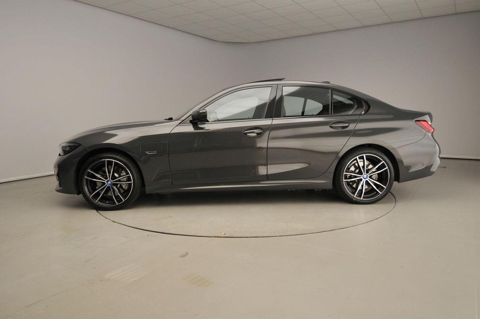 BMW 330 3 Serie Sedan 330e | M-Sportpakket | Laserli imagem 3