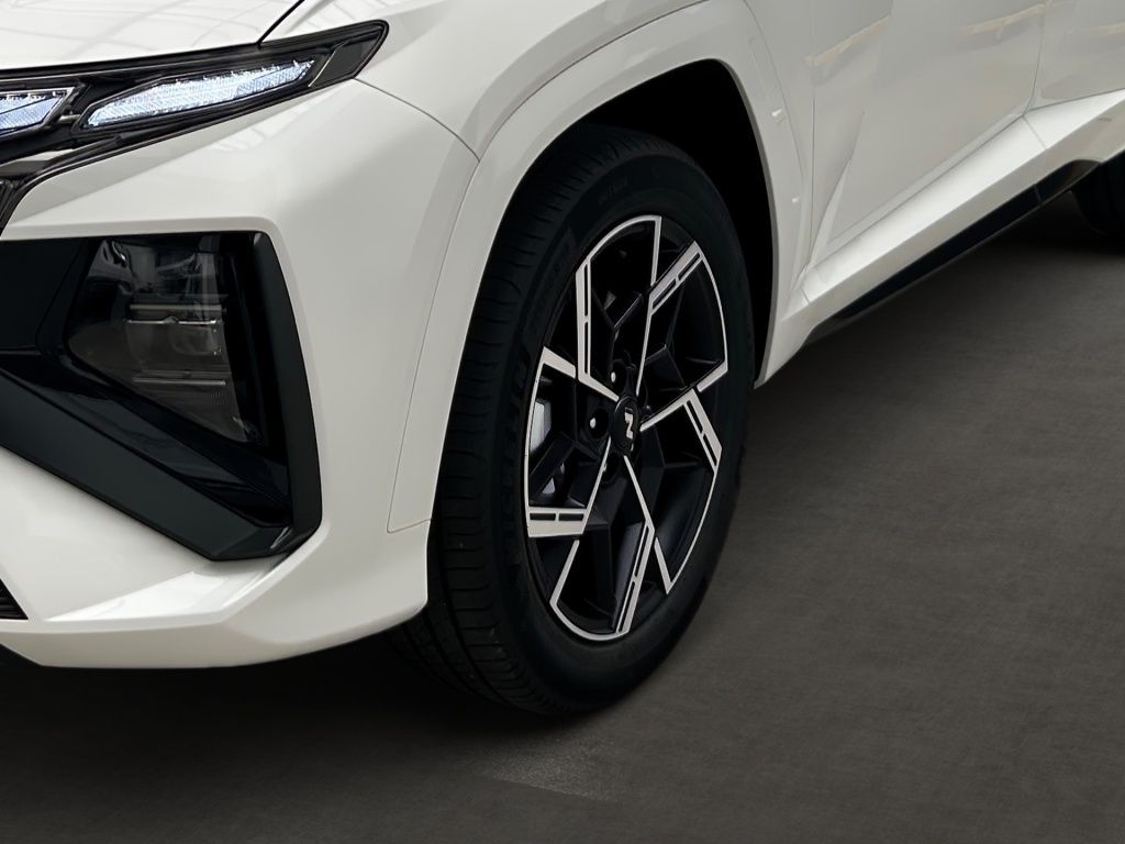 Fahrzeugabbildung Hyundai TUCSON 1.6 T-GDI 2WD 7-DCT N-Line 2xKlima AUT