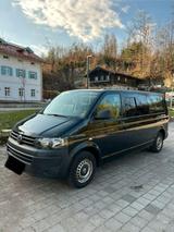 Volkswagen T5 Caravelle | Langer Radstand & Innenausbau - Volkswagen: Caravelle Langer Radstand