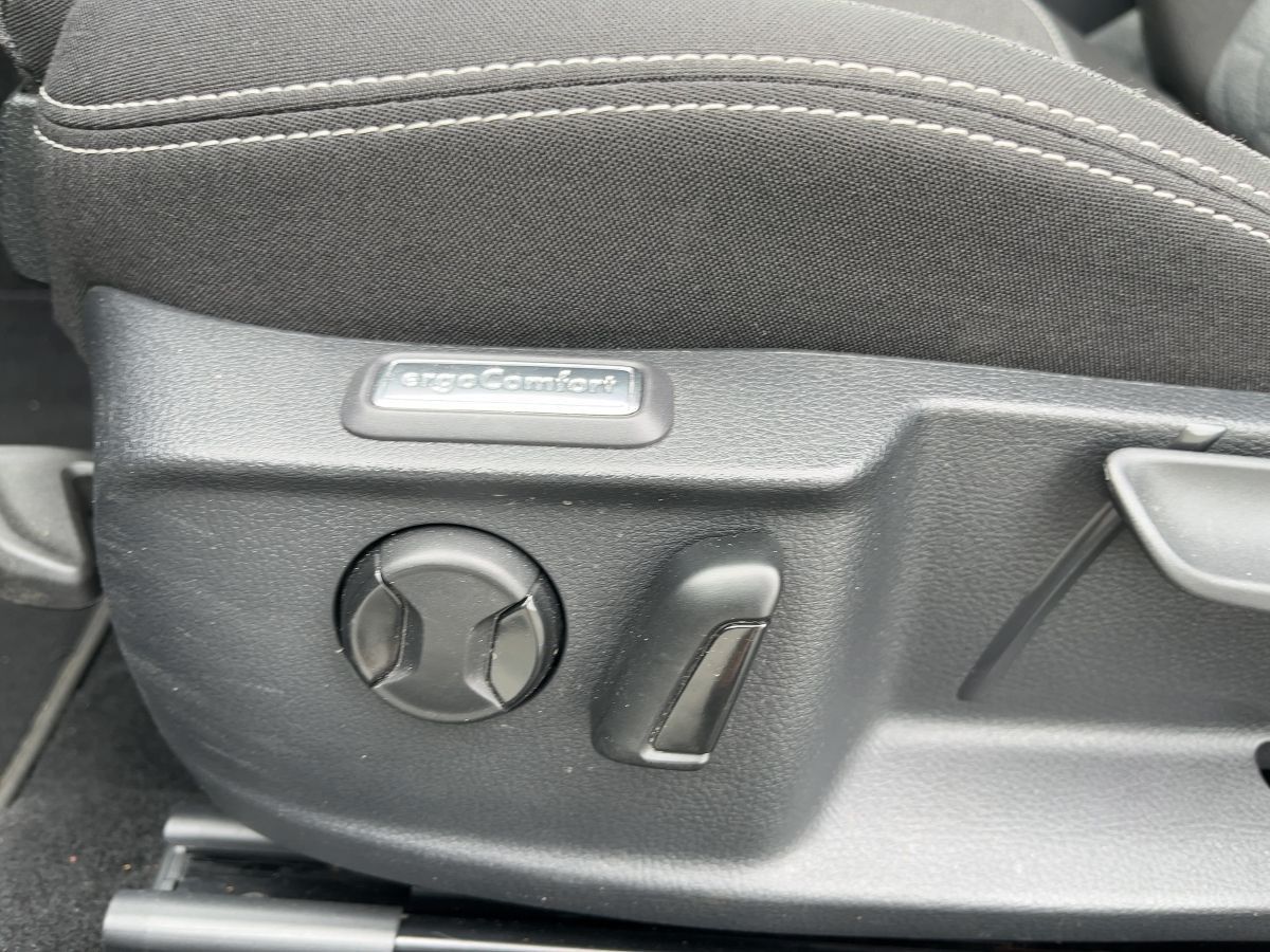 Volkswagen Passat Variant - Bild 21