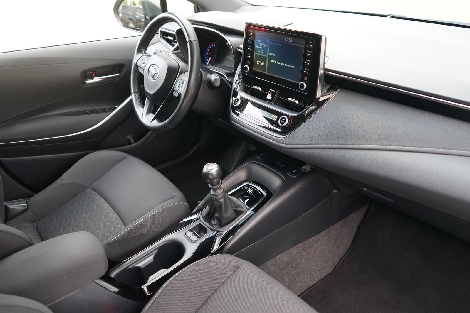 Toyota Corolla 1.2 Team D LED Navi ACC Totwinkel AHK, миниатюра 5