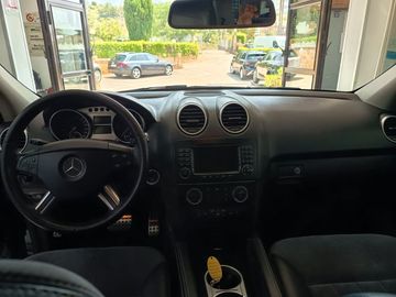Mercedes ML 320 - 7