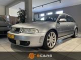 Audi RS4 2.7 quattro 381cv - : Vollleder, mit Klimaanlage