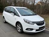 Opel Zafira Tourer 1.6 CDTI 120 Jahre  - Opel Zafira Tourer Kombi Gebrauchtwagen