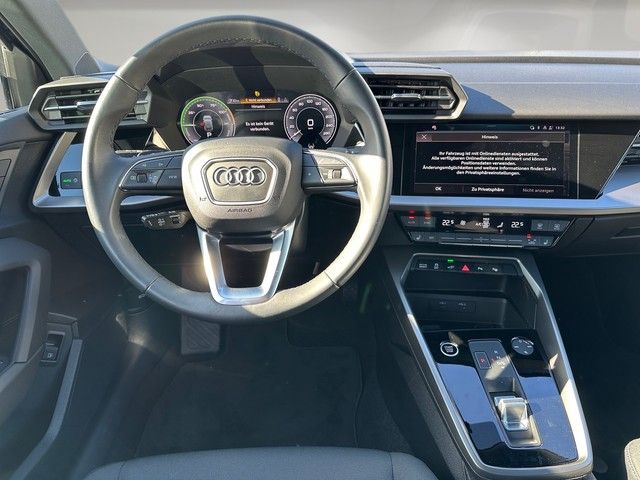 Fahrzeugabbildung Audi A3 Sportback 40TFSIe s-tronic LED+ACC+VIRT+KAM+N
