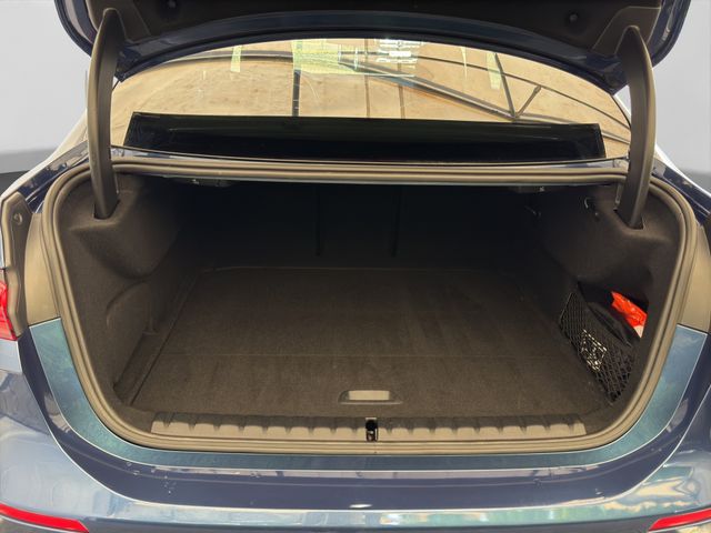 Fahrzeugabbildung BMW 218i Gran Coupé i Luxury Line+Leder+HiFi+AHK