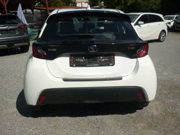Toyota Yaris - 5