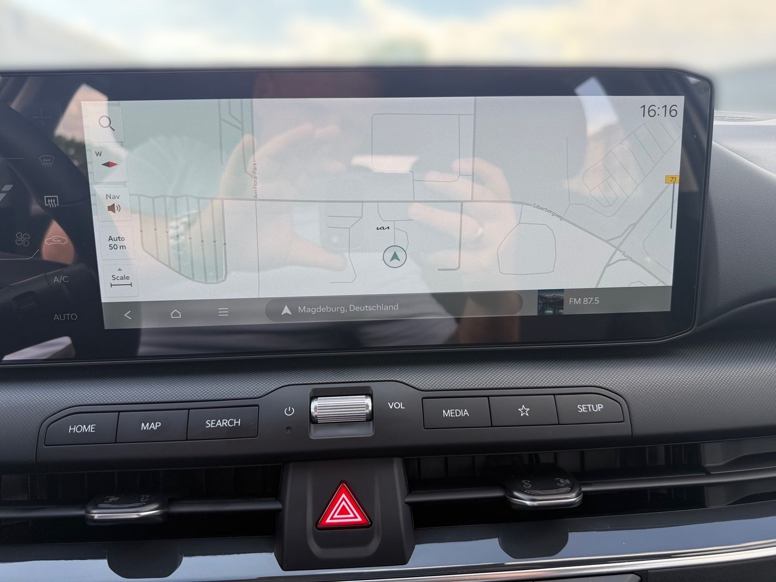 Fahrzeugabbildung Kia K4 1.6T 150 DCT VIS KOM+