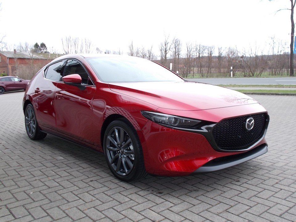 Fahrzeugabbildung Mazda 3 M-Hybrid Selection G-150 AT LEDER-S PRE-P DES-